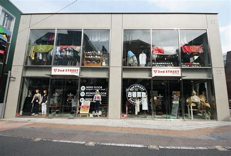 セカンドストリート 原宿店｜洋服 (古着)・家具・家電等の買取 .